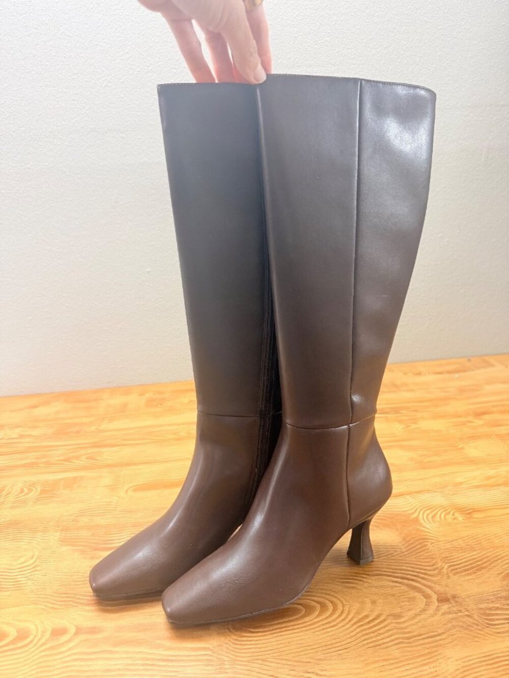 Anne Klein Perfektion Knee-High Size 7M - 1285